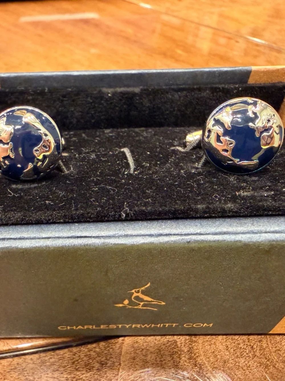 BNIB Charles Tyrwhitt Silver-tone/Navy GLOBE CUFFLINKS